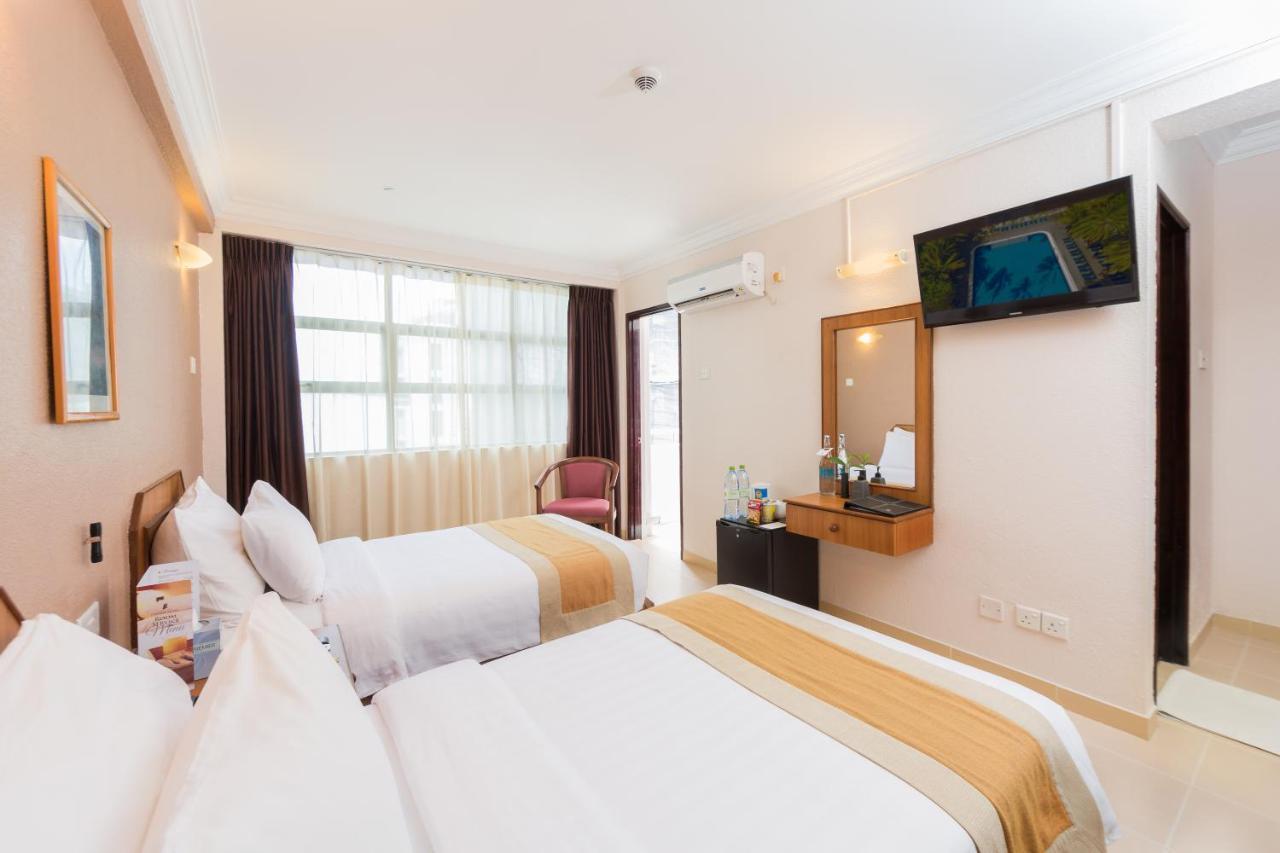 Champa Central Hotel Male Exterior photo